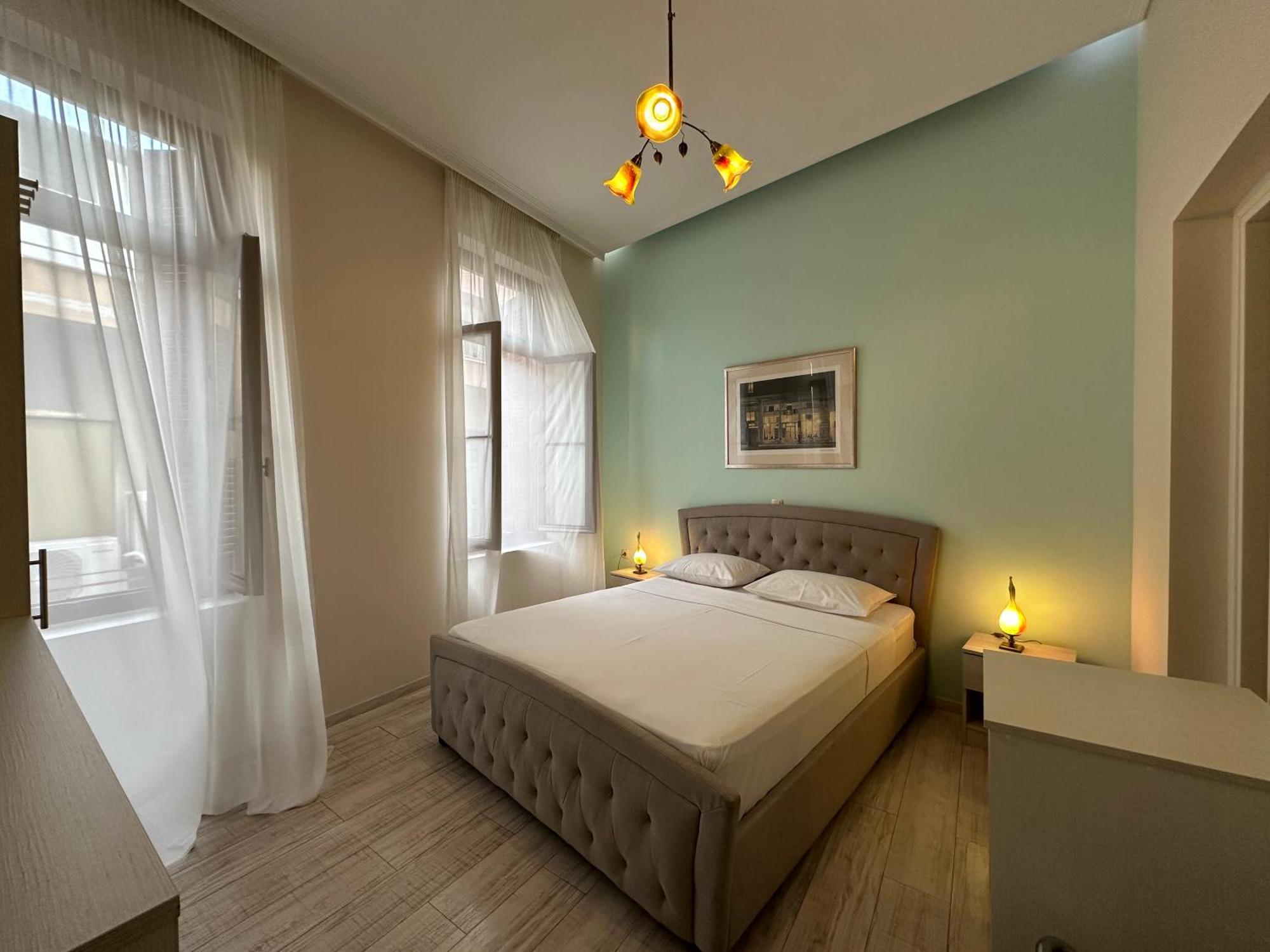 Theasis Athens Bed & Breakfast Exterior photo