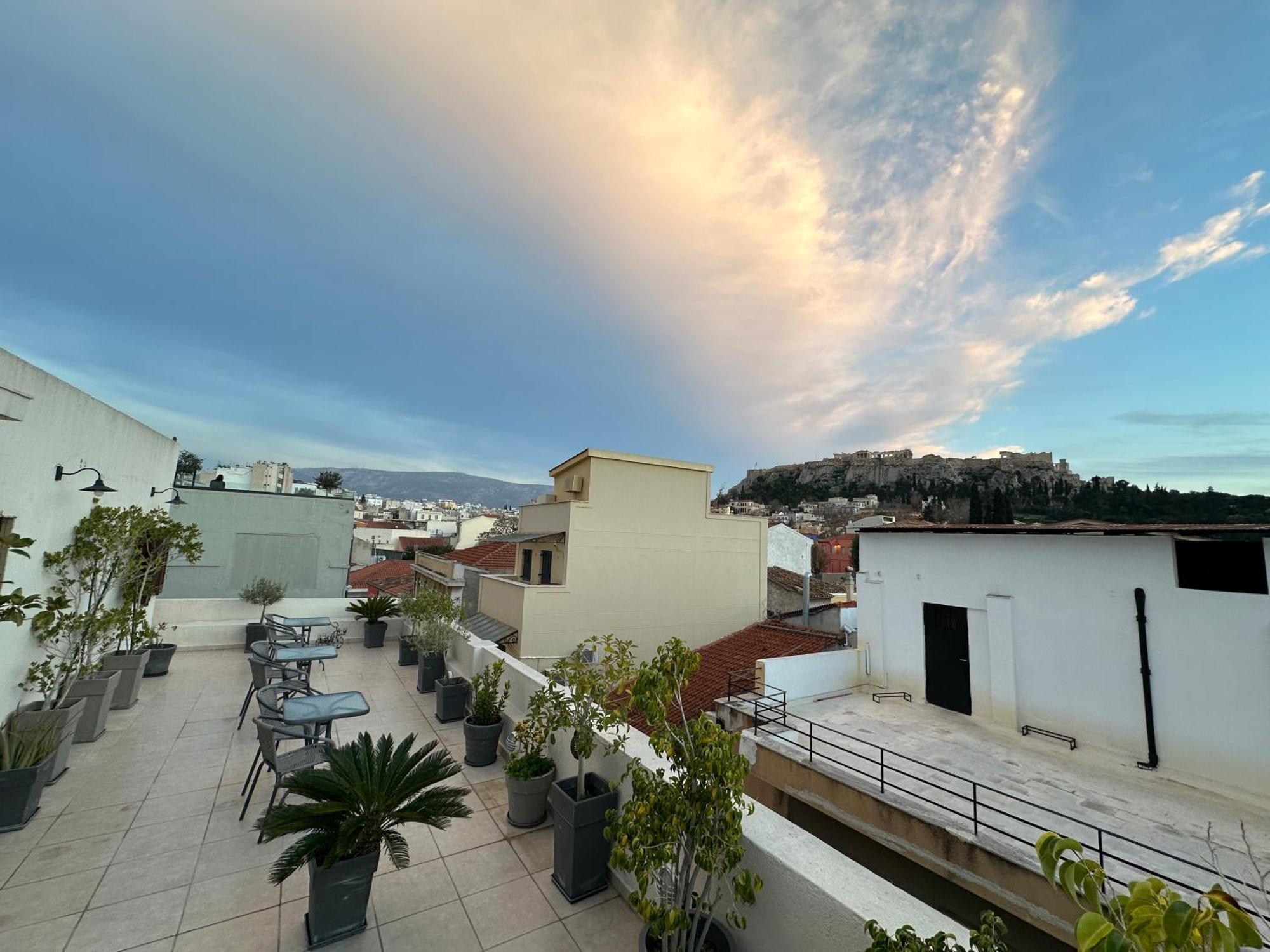 Theasis Athens Bed & Breakfast Exterior photo